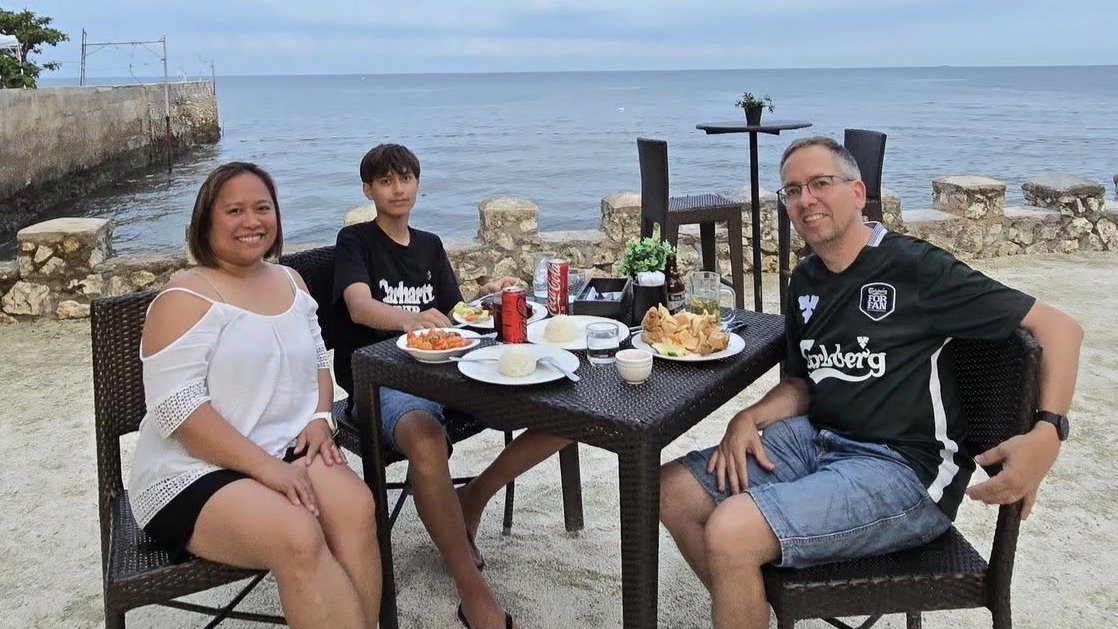 Familie – fælles middag og udsigt