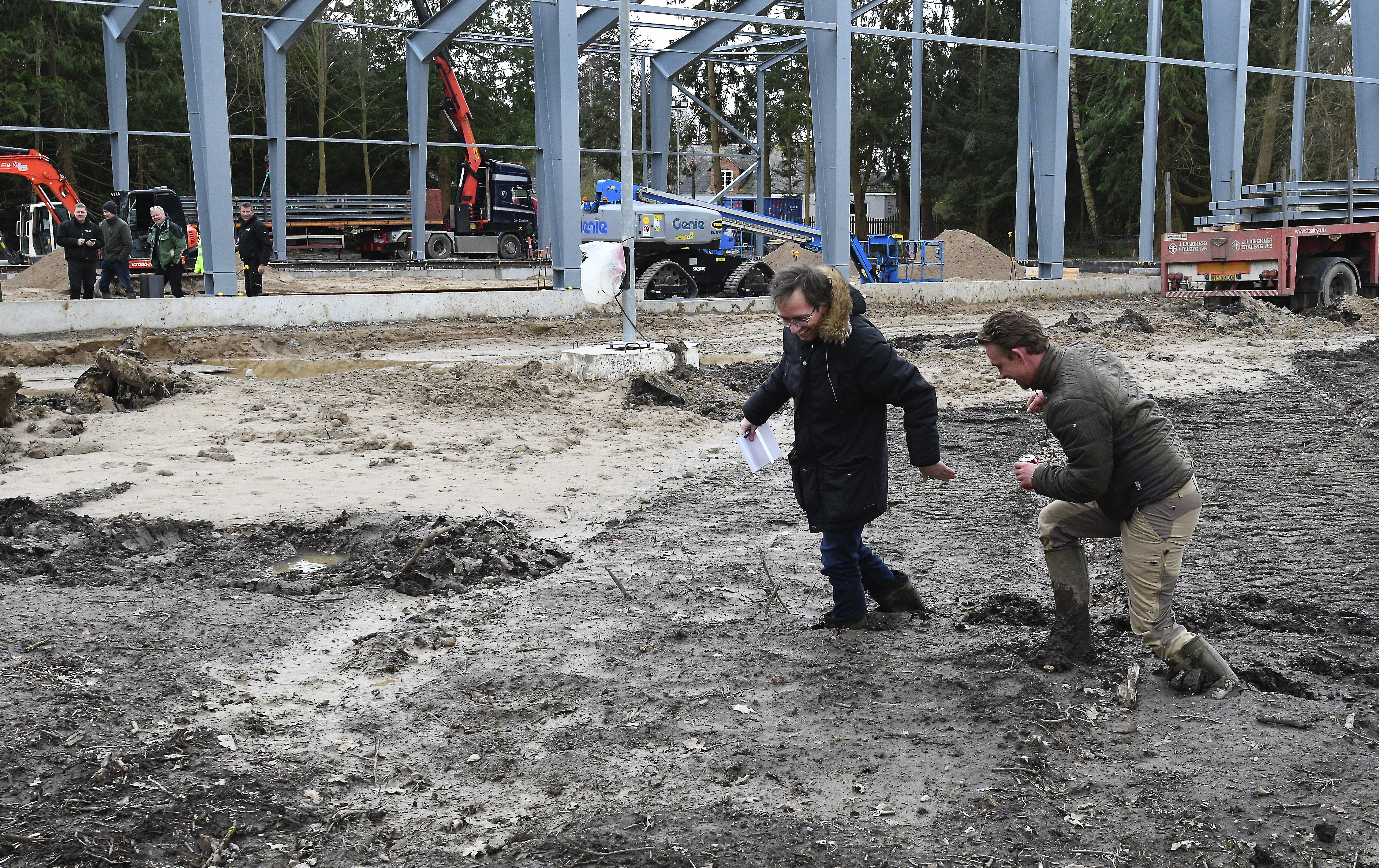 Fanget i mudder i Knuthenborg